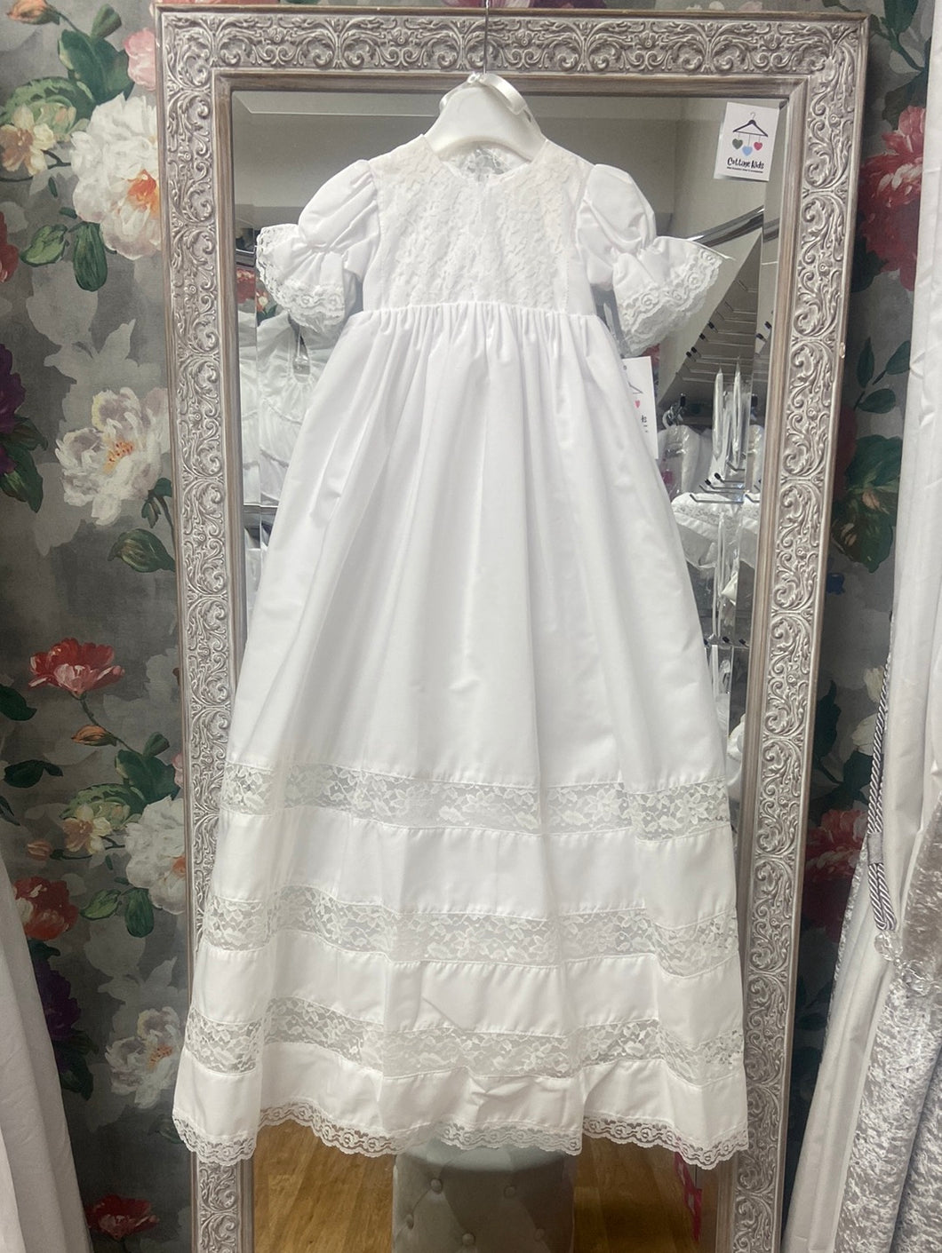 Jordan white traditional unisex Gown