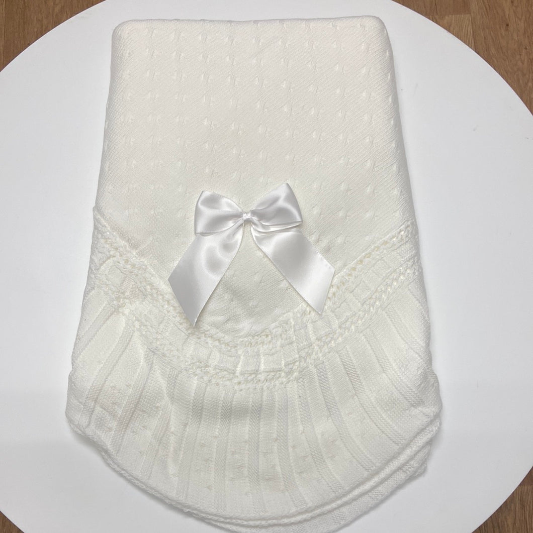 Christening Shawl 202654