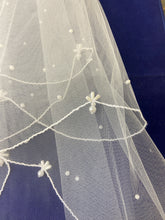 Load image into Gallery viewer, Girls First Holy Communion white veil- Chloe veil
