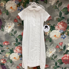 Load image into Gallery viewer, Sarah Louise Baby boy/ Unisex White Christening Gown with matching peaked hat 001186
