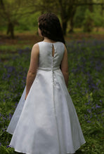 Load image into Gallery viewer, Jelly Totts First Holy Communion Dress - 2205- Abbie
