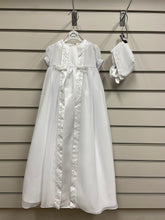 Load image into Gallery viewer, Sarah Louise 3 piece baby girl Christening Gown 001058 - Scarlette
