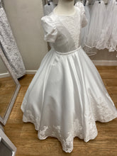 Load image into Gallery viewer, Riona Holy Communion Dress CT5231
