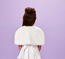 Load image into Gallery viewer, Beth faux fur white cape
