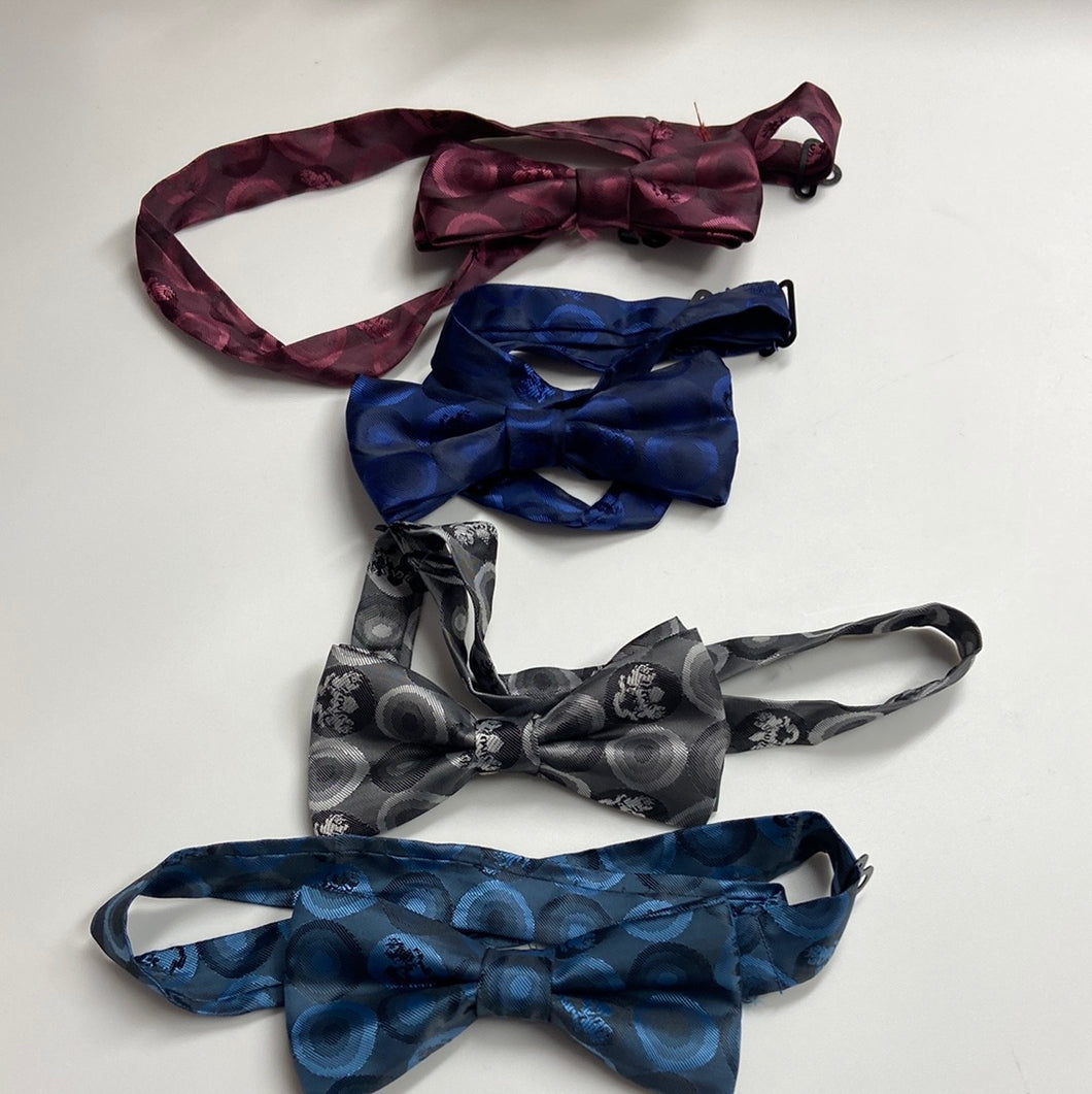 Marc Darcy Boys Circle pattern Bow tie