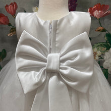 Load image into Gallery viewer, Abbie Short Girls Christening Dress in White
