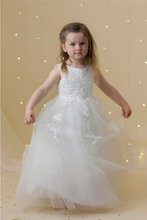 Load image into Gallery viewer, Girls Flowergirl Dress | Flower Girl Dresses UK | FG025 | Cottage Kids | flowergirls dress northern ireland | flower girl dresses northern ireland | flower girl dresses UK | flower girl dress UK | Cottage Kids
