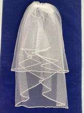 Load image into Gallery viewer, Girls First Holy Communion Veil - CV180
