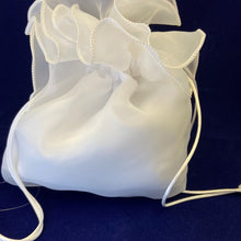 Load image into Gallery viewer, Girls First Holy Communion Bag 4965
