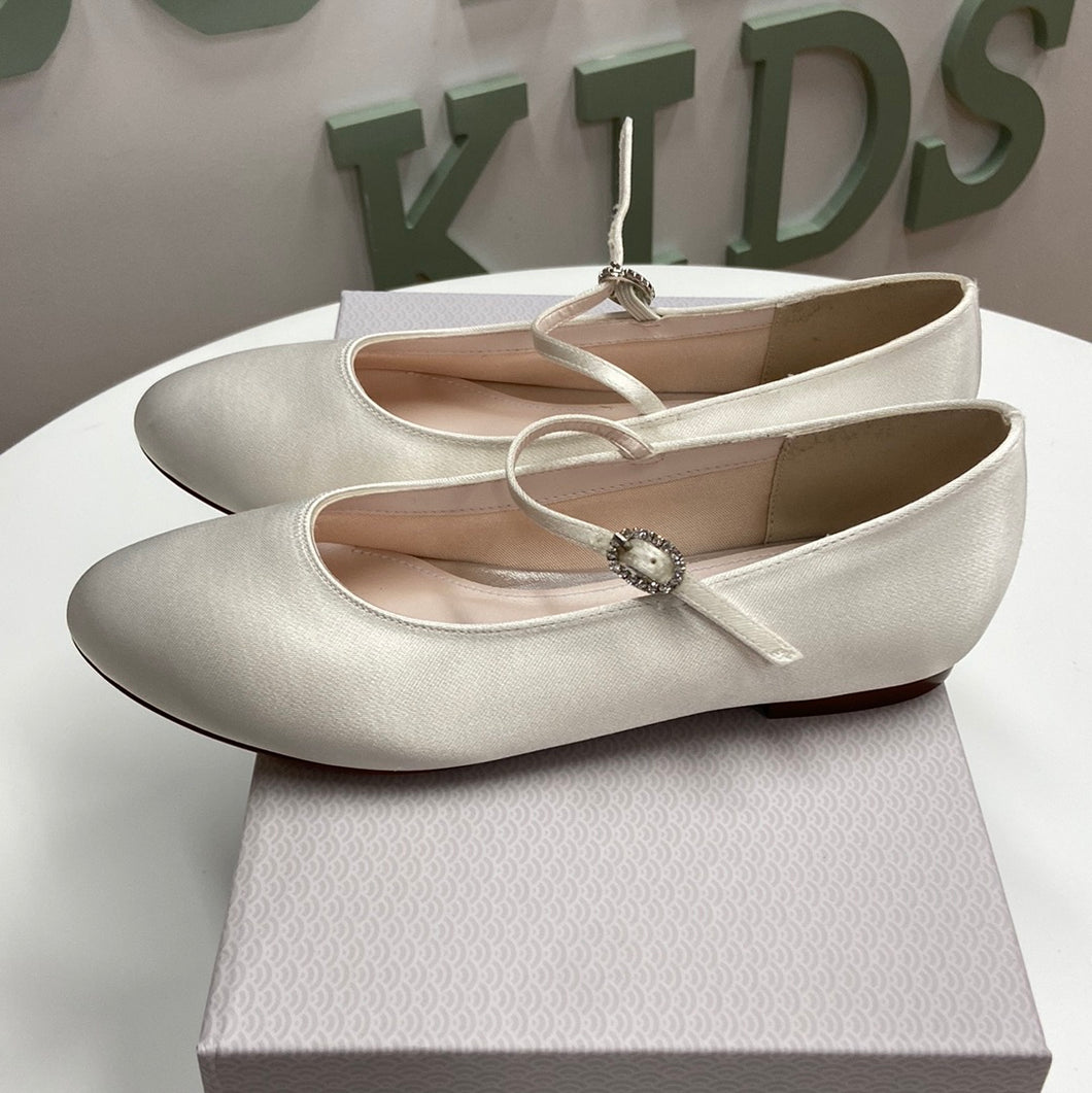 Rainbow Club BINX Ivory FlowerGirl shoes